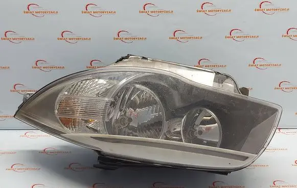 BMW 1 E82 E88 Headlight/headlamp 7263641