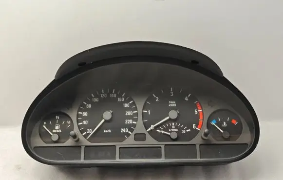 Speedometer (instrument cluster)