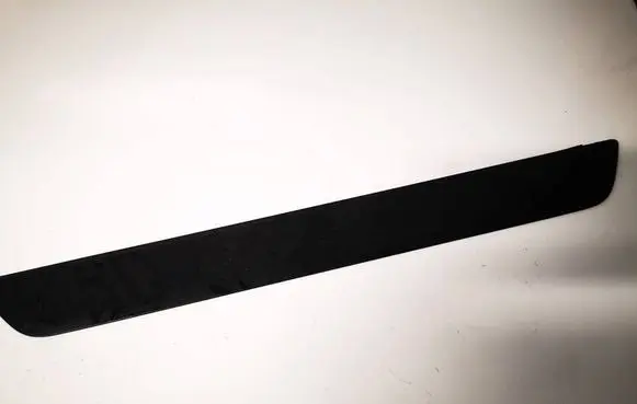 Tesla Model Y Front sill trim cover 149430100b 1494301-00-b