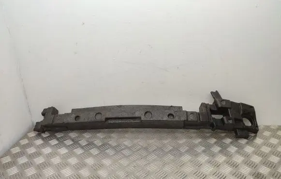 Front bumper foam support bar