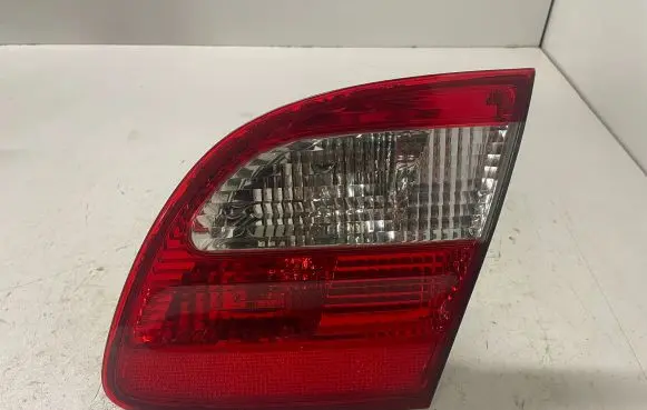 Mercedes-Benz E W211 Tailgate rear/tail lights A2118201464