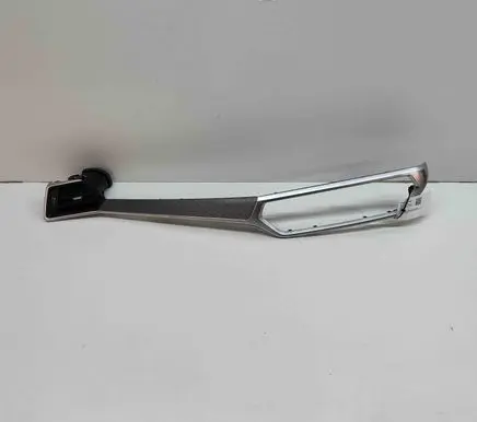 BMW 4 G22 G23 G24 G26 Dashboard glove box trim 5A3B8D9 5A0F079