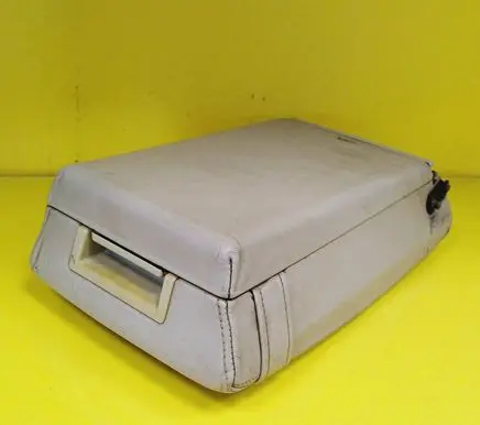 Skoda Superb B5 (3U) Rear seat armrest 3B0885081 3U0885081