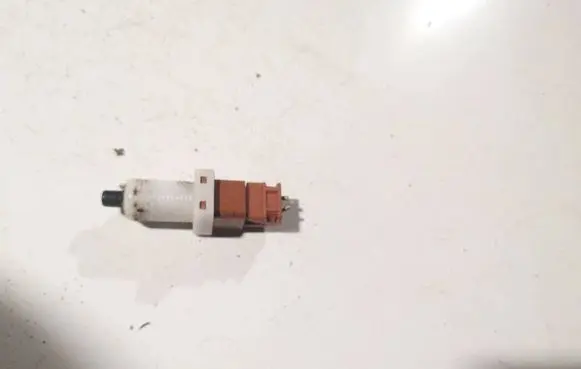 Peugeot 406 Brake pedal sensor switch