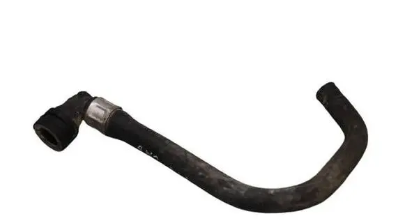 Engine coolant pipe/hose