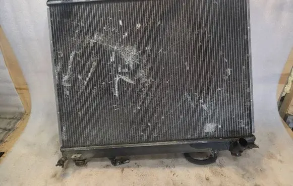 Mitsubishi Pajero Coolant radiator