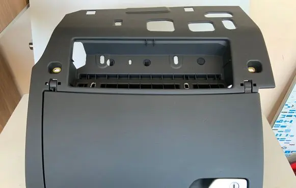 Audi A3 S3 8V Glove box set 8V5880302A 8V0880842A 8V5880302