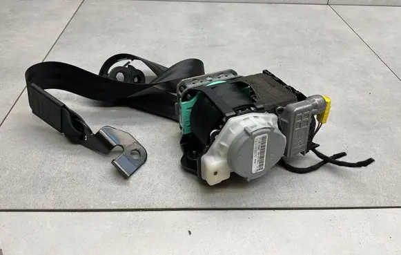 Audi Q5 SQ5 Front seatbelt 0718E7M2AM