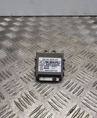 Subaru Impreza III Light module LCM 84051FG000 3560020022 8XKFC027129