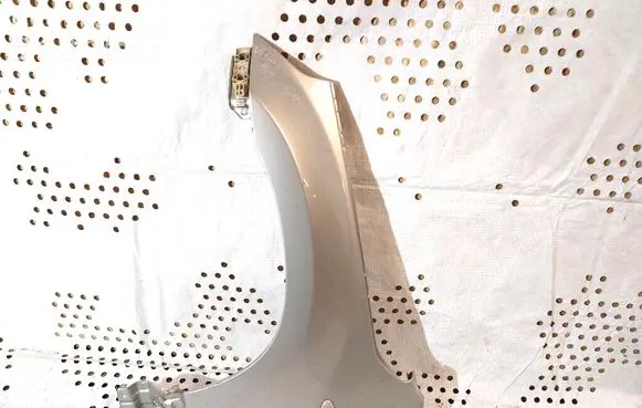 Suzuki Grand Vitara II Fender