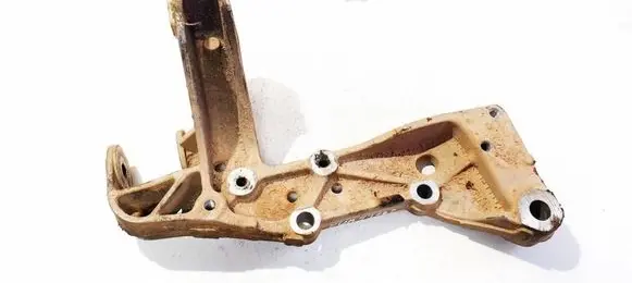 Volkswagen Golf Plus Front lower control arm/wishbone 1K0199296E