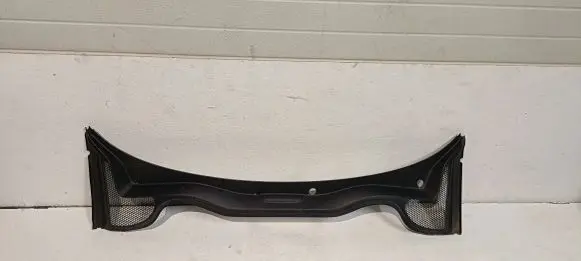 Audi A1 Wiper trim 8X1819415 3002V0A