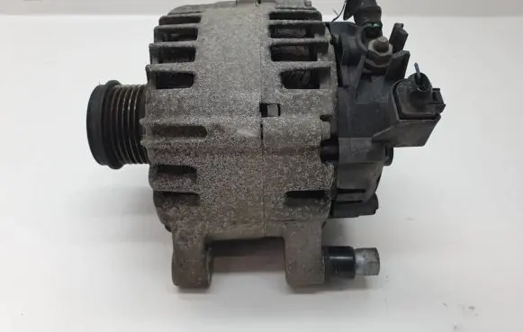 Volvo V40 Generator/alternator 31419219