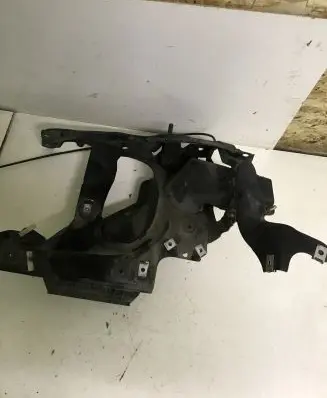 BMW 7 E65 E66 Headlight/headlamp mounting bracket