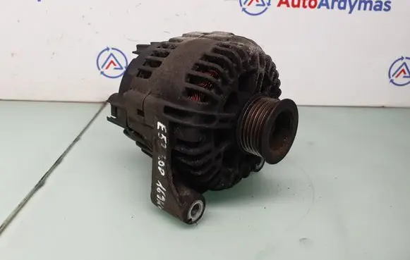 BMW X5 E53 Generator/alternator 7797661 12317797661 7797660