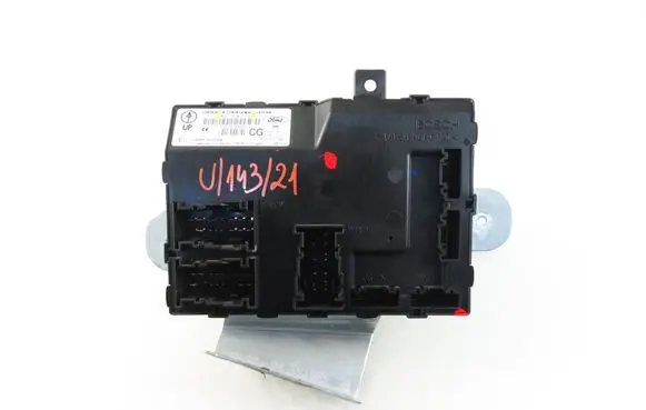 Ford Fiesta Central body control module 8V5115K600CG