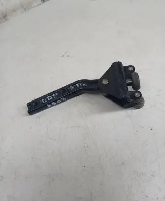 Mercedes-Benz Vaneo W414 Sliding door lower roller guide/hinge 