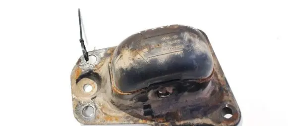 Skoda Octavia Mk2 (1Z) Bracket in trunk/boot 1k0505130j 1k0.501.476