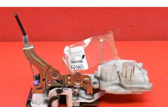 Honda Civic Front door lock