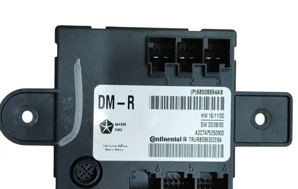 Chrysler Pacifica Sliding door control unit/module P68508894AB 68508894AB