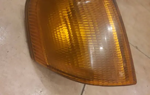 Ford Scorpio Front indicator light 57317 22306000D