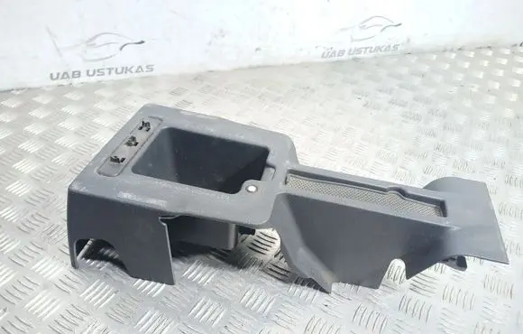Volvo XC90 Other center console (tunnel) element 8665779