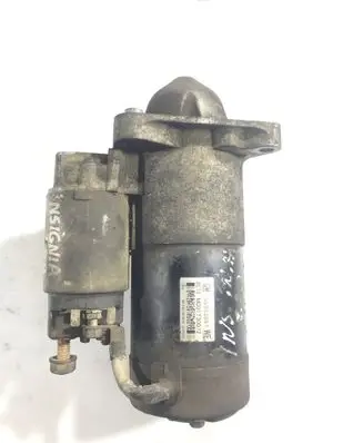 Opel Insignia A Starter motor 55353857 M001T30072