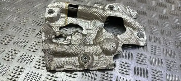 KIA Ceed Heat shield in engine bay 