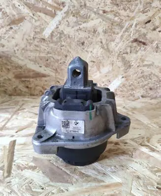 BMW 5 GT F07 Engine mount bracket 6775905 68823513