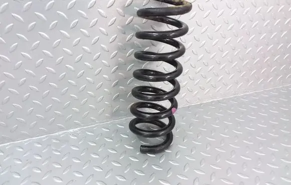 Mercedes-Benz C W204 Rear coil spring A2043240304 2043240304