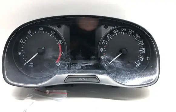 Skoda Fabia Mk3 (NJ) Speedometer (instrument cluster) 6V0920700B