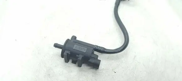 Opel Zafira A Vacuum valve 1997280