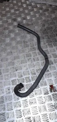 Volkswagen Golf IV Power steering hose/pipe/line
