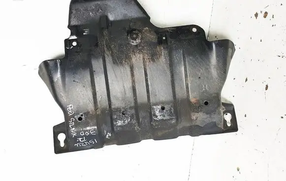 Isuzu D-Max Engine splash shield/under tray