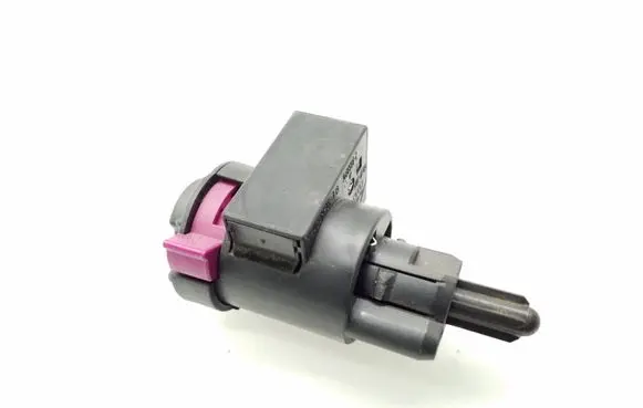 Audi A6 S6 C6 4F Brake pedal sensor switch 4F0945459