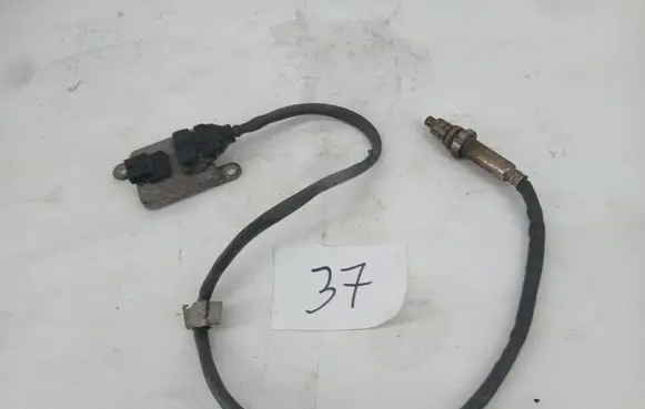 Mercedes-Benz C W205 Lambda probe sensor A0009053603