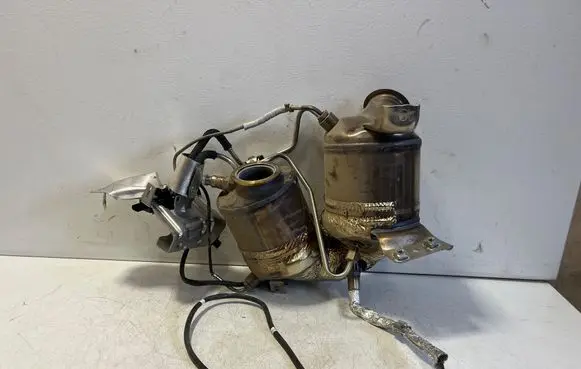 Volkswagen T-Roc Catalyst/FAP/DPF particulate filter 05E131701E 05E131723E