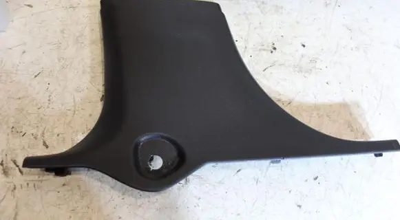 Mercedes-Benz A W176 (B) pillar trim (bottom) A1766920022 A056005