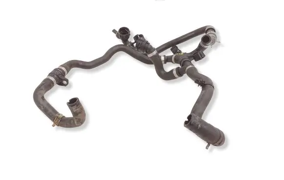 Volvo XC40 Electric car engine cooling hoses/pipes 32138735