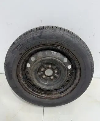 Toyota Avensis T220 R15 spare wheel 