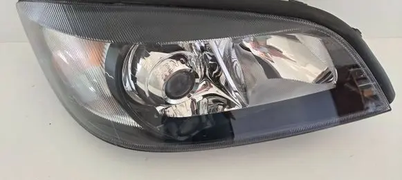 Opel Zafira A Headlight/headlamp