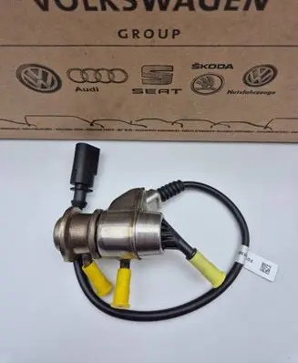 Audi Q8 AdBlue injector 4G0131113E 0444025082 4G0131113C