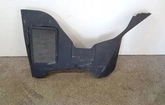 Ford Transit - Tourneo Connect Front door card panel trim