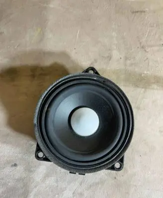 BMW 2 F22 F23 Front door speaker 9364956