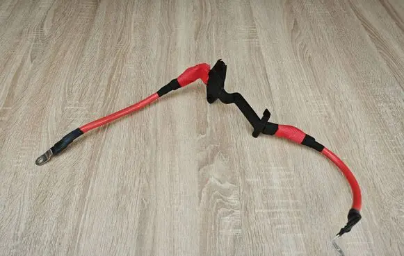 BMW 4 G22 G23 G24 G26 Positive cable (battery) 8711311