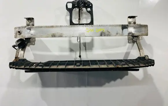 Peugeot 2008 I Front bumper support beam 
