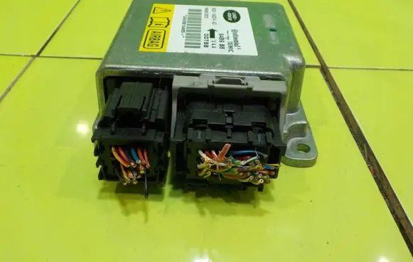 Land Rover Range Rover Sport L320 Airbag control unit/module 8H2214D374AD
