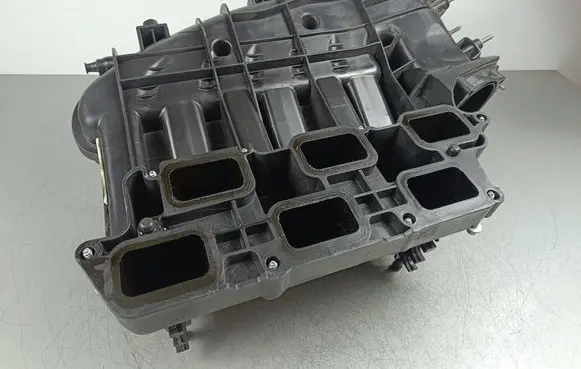 Jeep Grand Cherokee WL Intake manifold 68490796AA