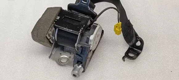 Mercedes-Benz CLS C218 X218 Rear seatbelt A2188601085