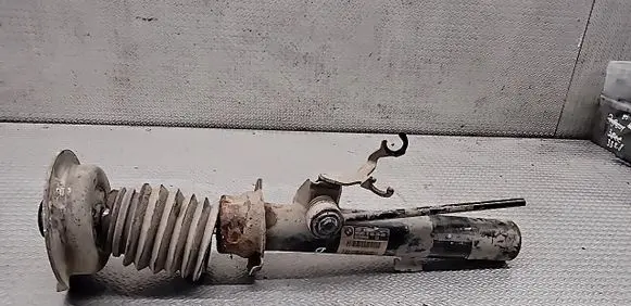 BMW 1 E81 E87 Front shock absorber/damper E87V001B